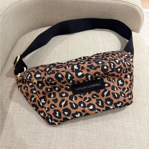 Logan & Lenora Leopard Print Belt Bag Crossbody in EUC